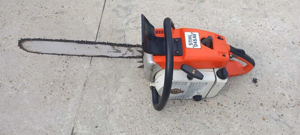 Drujba Partner S50 si Stihl 045AV