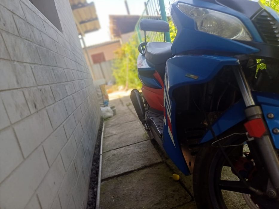 Скутер Peda 150кубов