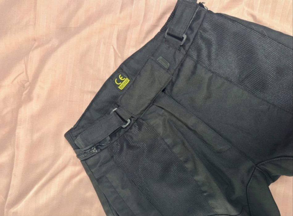 Pantaloni moto damă