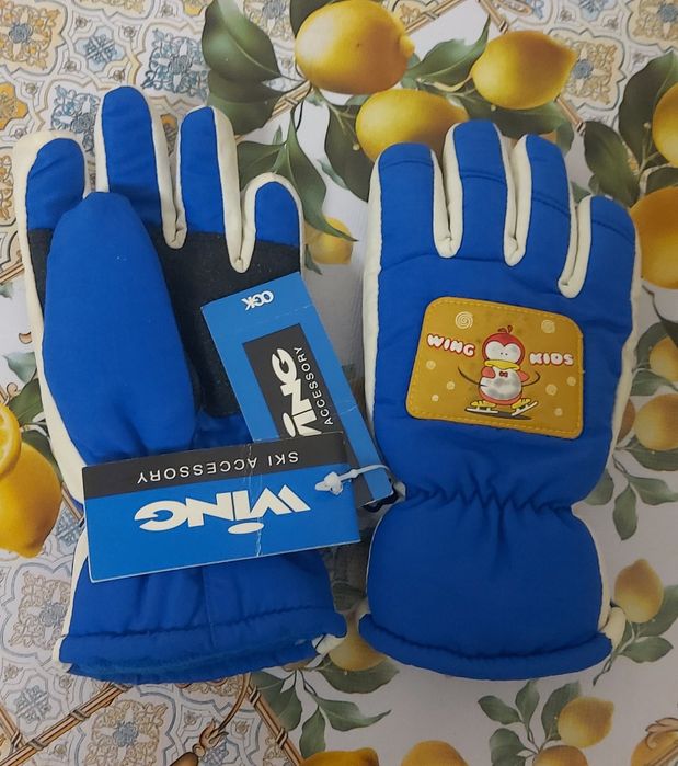 Qishki bolalar qõlqopi