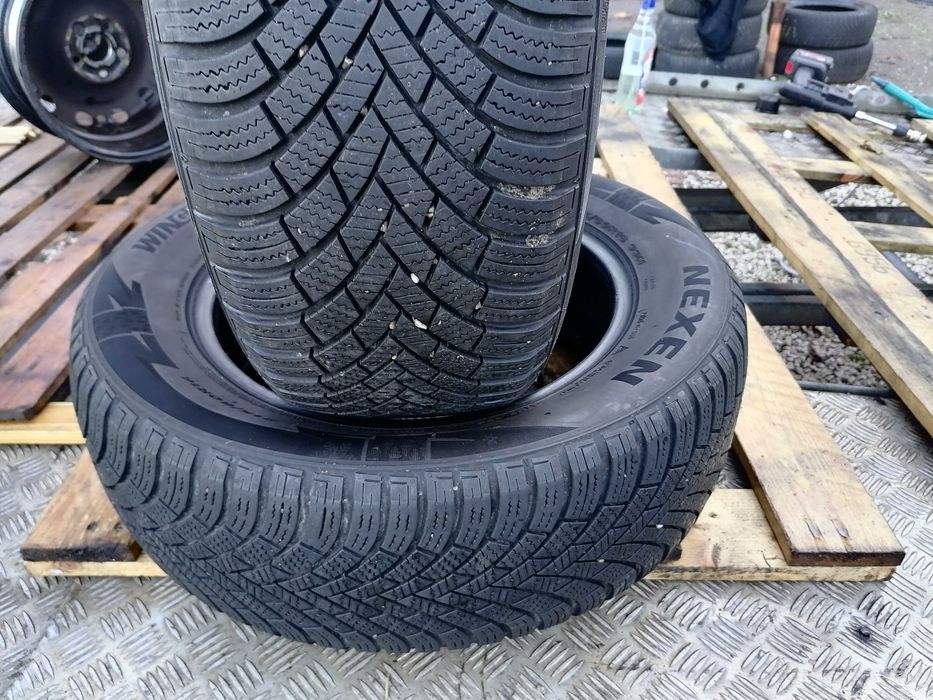 2 бр. Nexen 215/60R16 DOT 2821