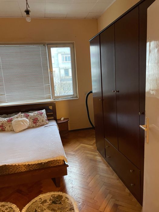 Продава се Тристаен апартамент в Шумен, Добруджански - 77 кв.м за 1458 €/кв.м - Снимка #5