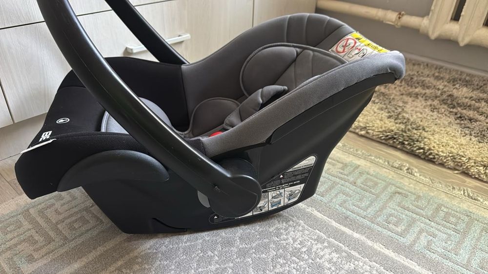 Автокресло детское  0+