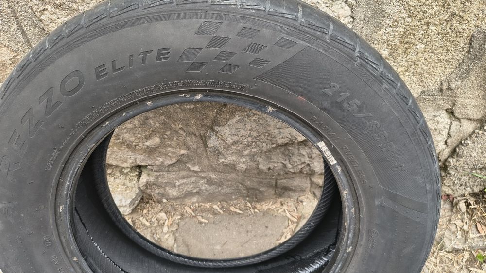Летни гуми 215 65 16 2 бр.