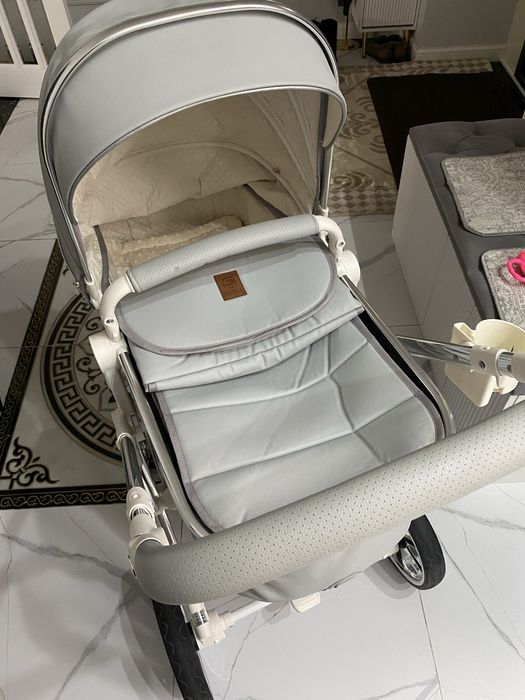 Aimile коляска в очень лучшем состоянии