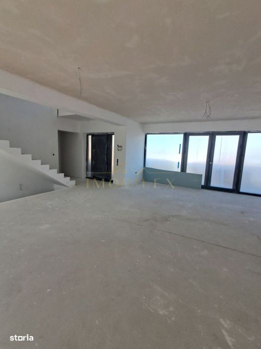 Proprietate Premium Cu Panoramă Și Terasă Circulabilă | Chinteni