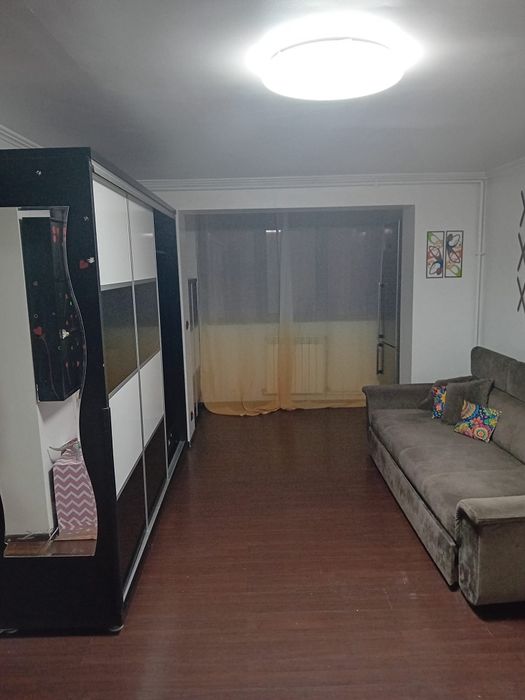 INCHIRIEZ APARTAMENT, tel.  0761208111,modern, chic și ultra-functional, design și confort absolut. Dr Tr.Severin,  vis-a-vis de Liceul Economic.