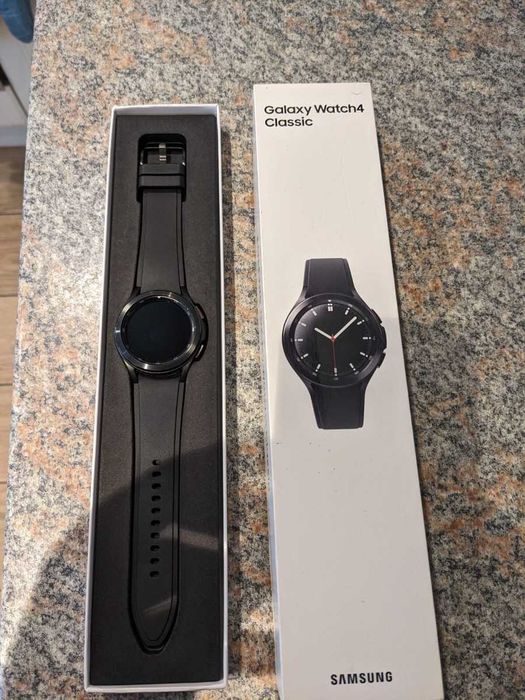 Продам Samsung Galaxy Watch4 Classic