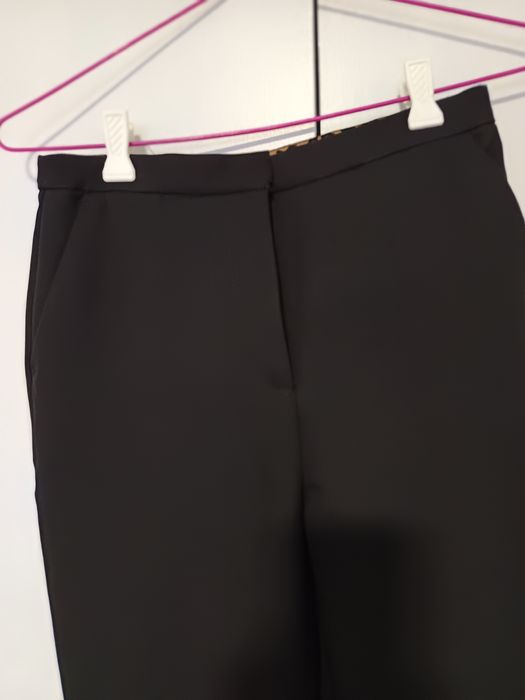 Pantaloni sckiny negri,noi fără etichetă