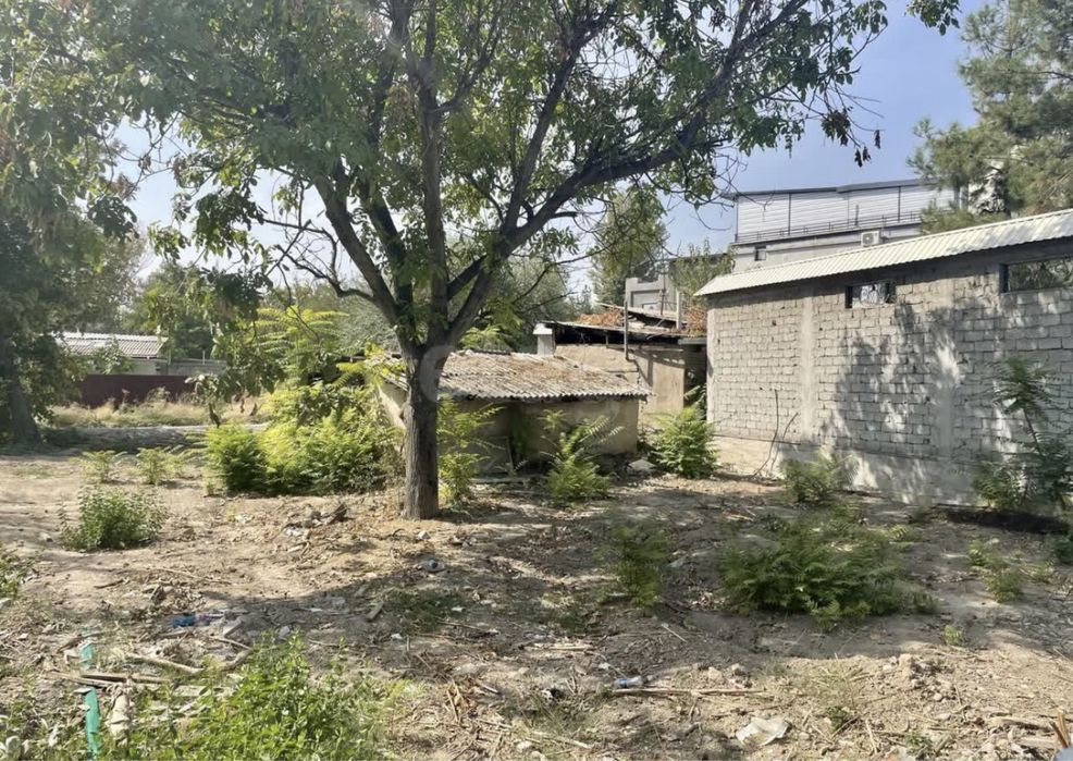 Циалковская 9,5 соток на берегу воды