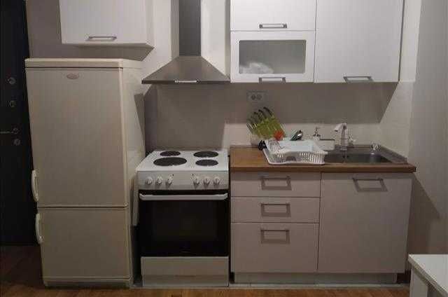 Дава се под наем Двустаен апартамент в Пловдив, Център - 55 кв.м за 300.9 € - Снимка #1