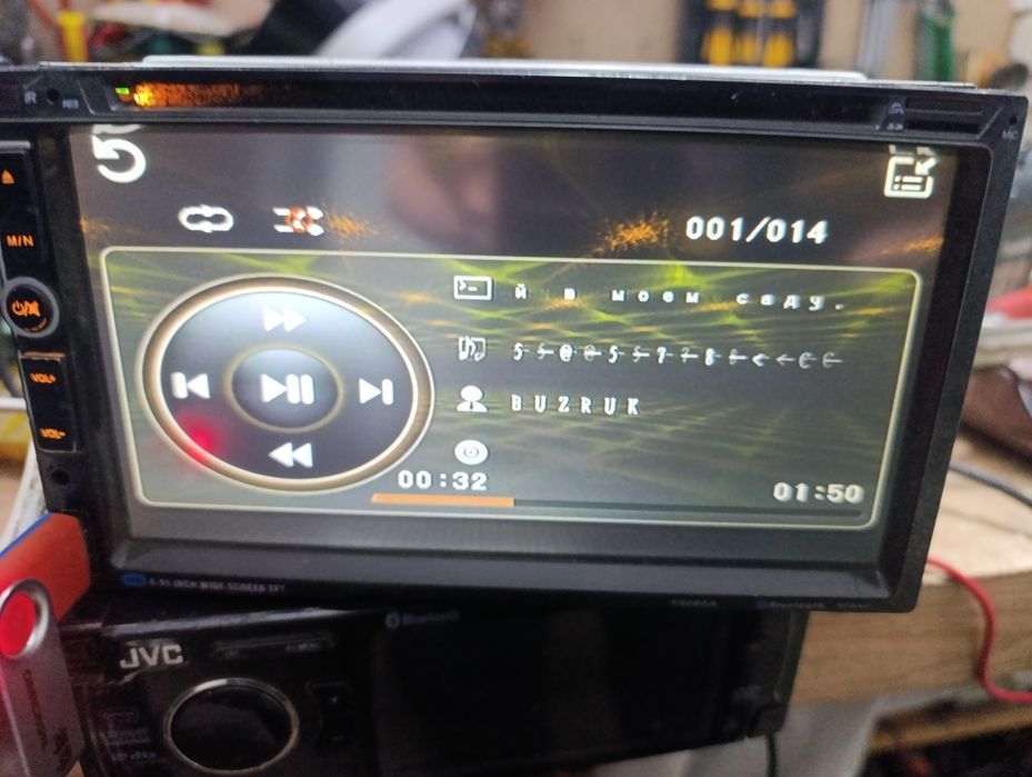 Продаётся автомагнитола