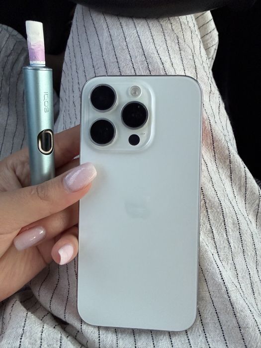 Продаю iPhone 15 Pro