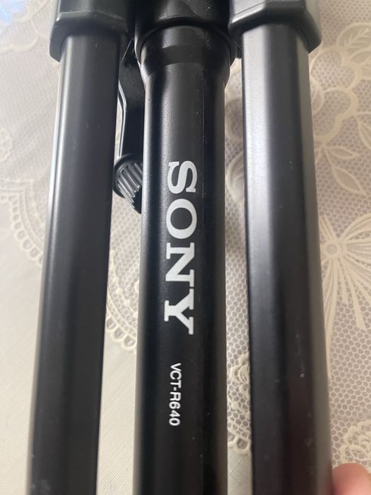 Продам штатив тринога SONY 5000 тг