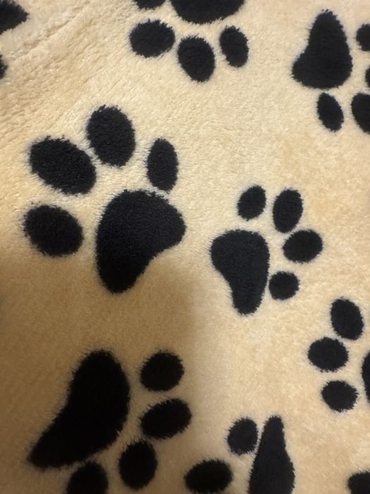 Нови легълце, одеалце и играчка за малко куче/ котка