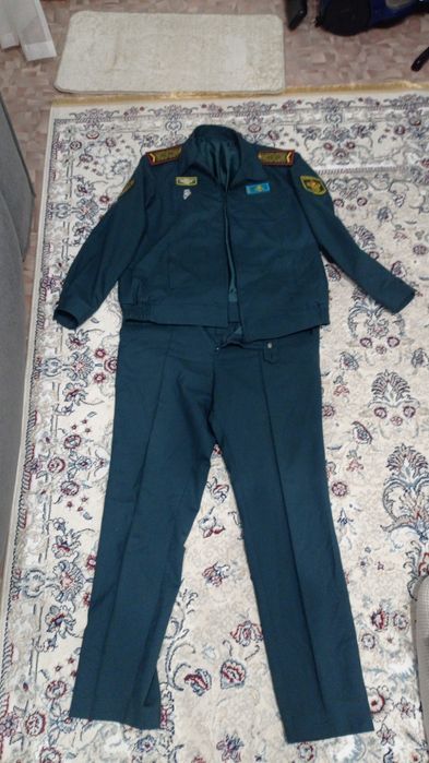 Военный ворма много