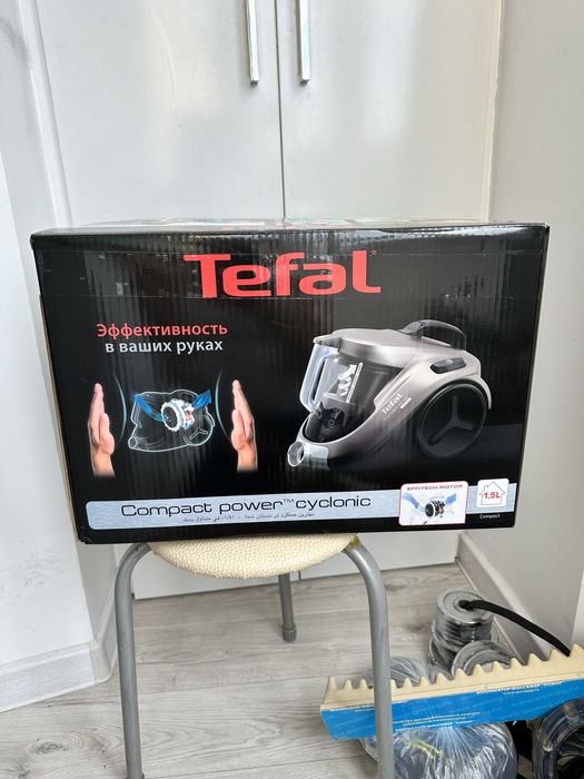 Пылесос Tefal Compact Power Cyclonic TW-3786RA