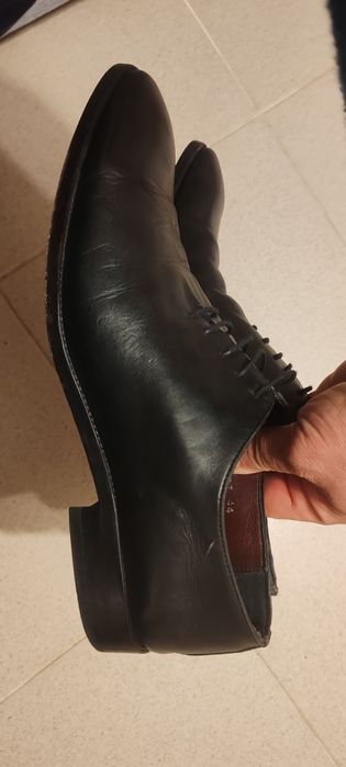 Pantofi barbati barbatesti marimea 44 sunt din piele inclusiv talpa