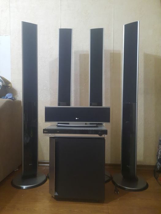 Домашний кинотеатр LG