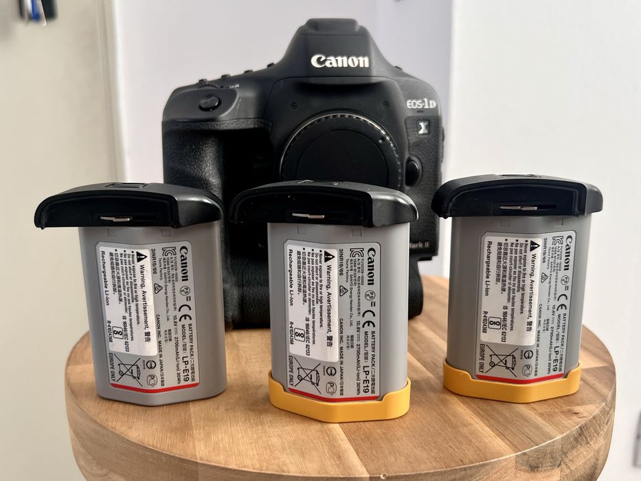 canon 1dx mark ii second hand si noi de vanzare • Anunturi • OLX.ro