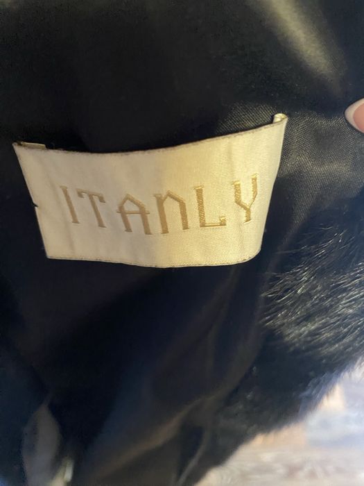 Продам норковую шубу