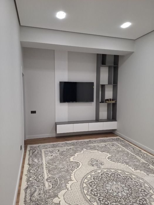 Квартира своя новостройка 54кв 8/10 этаж Октепа