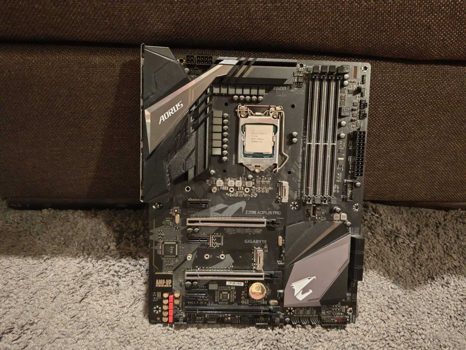 Дънна платка Gigabyte Z390 AORUS PRO