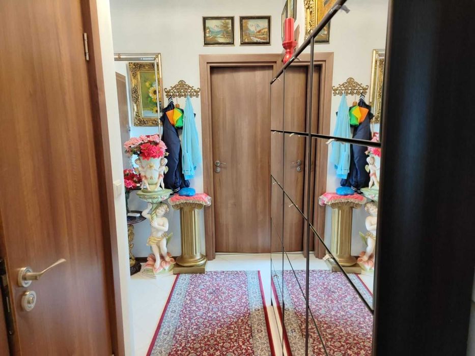 Продава се Двустаен апартамент в Варна, Гръцка махала - 69 кв.м за 4566 €/кв.м - Снимка #10