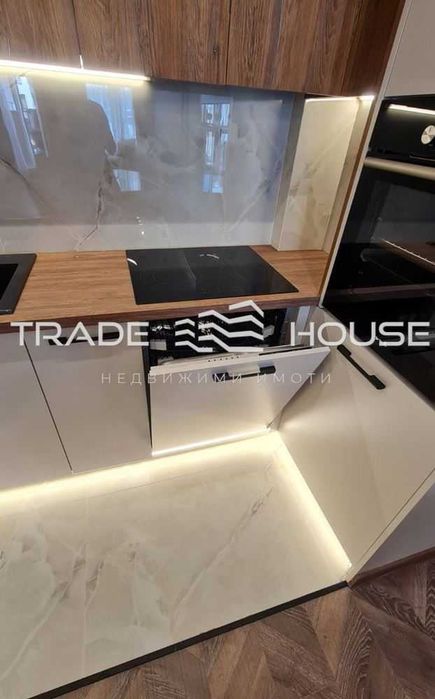 Дава се под наем Двустаен апартамент в Пловдив, Остромила - 68 кв.м за 550 € - Снимка #4