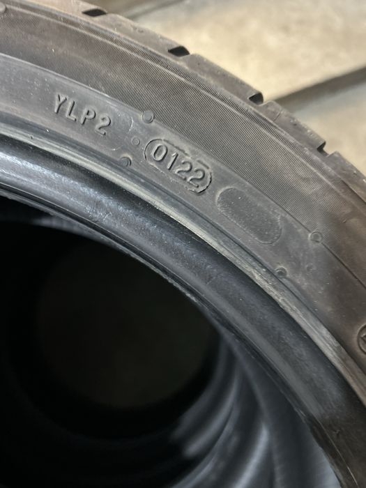 235 40 19 Nokian vara dot 2022