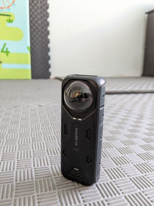 Insta 360 x4 в хорошем состоянии