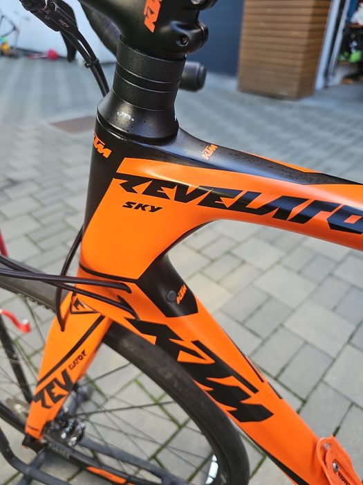 Sibiu, vand cursiera KTM carbon, ultegra, disc, marime 57