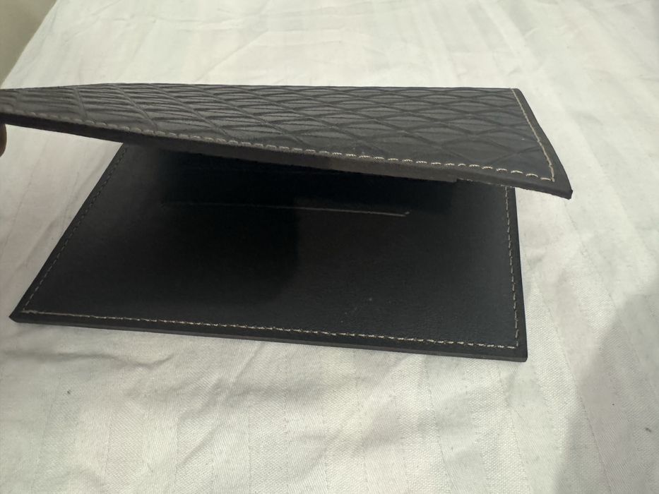 DS Automobiles  Естествен кожен калъф за автомобилни документи