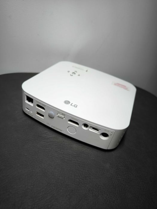 Proiector LG PF50KG Full HD 1080p | Portabil | WiFi | Bluetooth | Home Cinema | Ideal filme, jocuri, birou, compact, imagine clară
