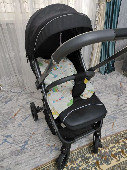 Kidilo Коляска новый 45000