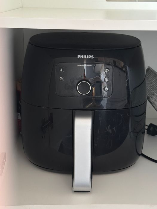 Friteuza fara ulei Philips Airfryer XXL performanta