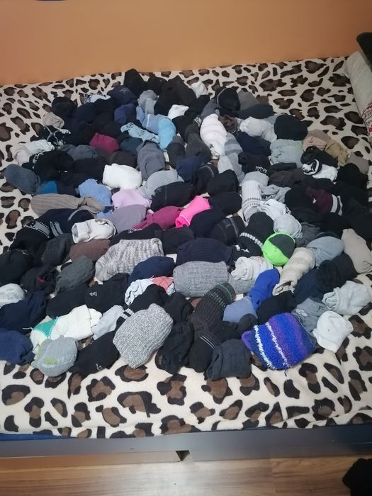 Ciorapi pentru adulți : 135 perechi