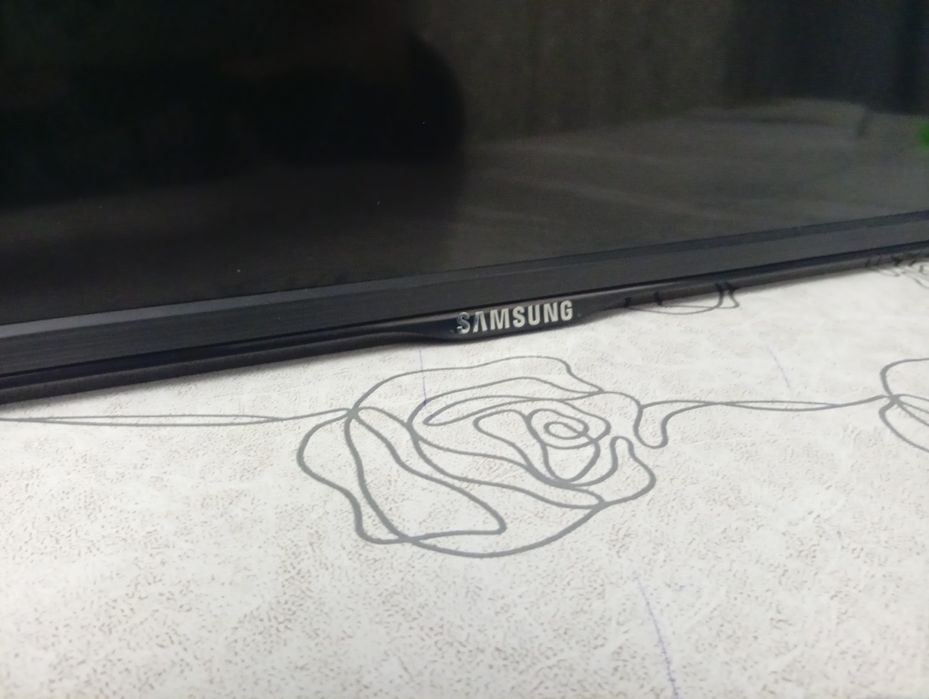 Телевизор Samsung