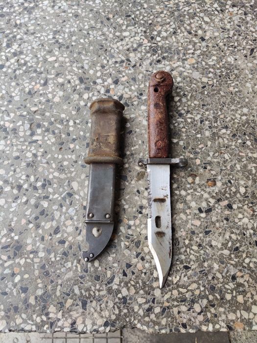 Нож, който става и на ножица