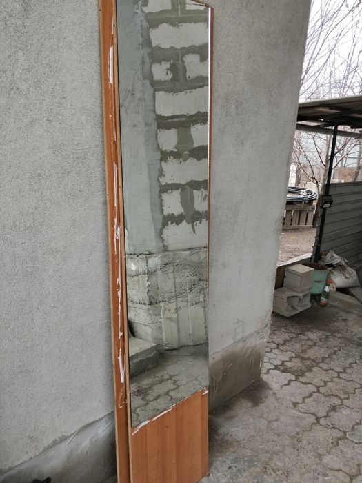 Продам  4 зеркола