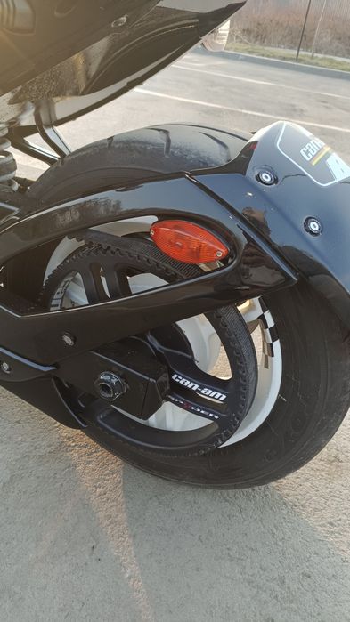 Продаю трицыкл BRP 2009