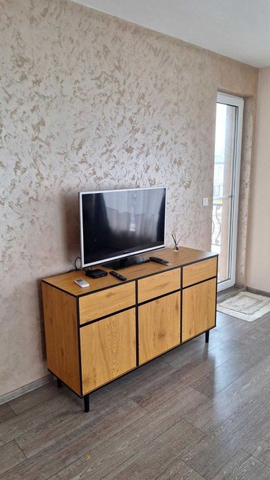 Продава се Двустаен апартамент в Пловдив, Остромила - 74 кв.м за 1933 €/кв.м - Снимка #2