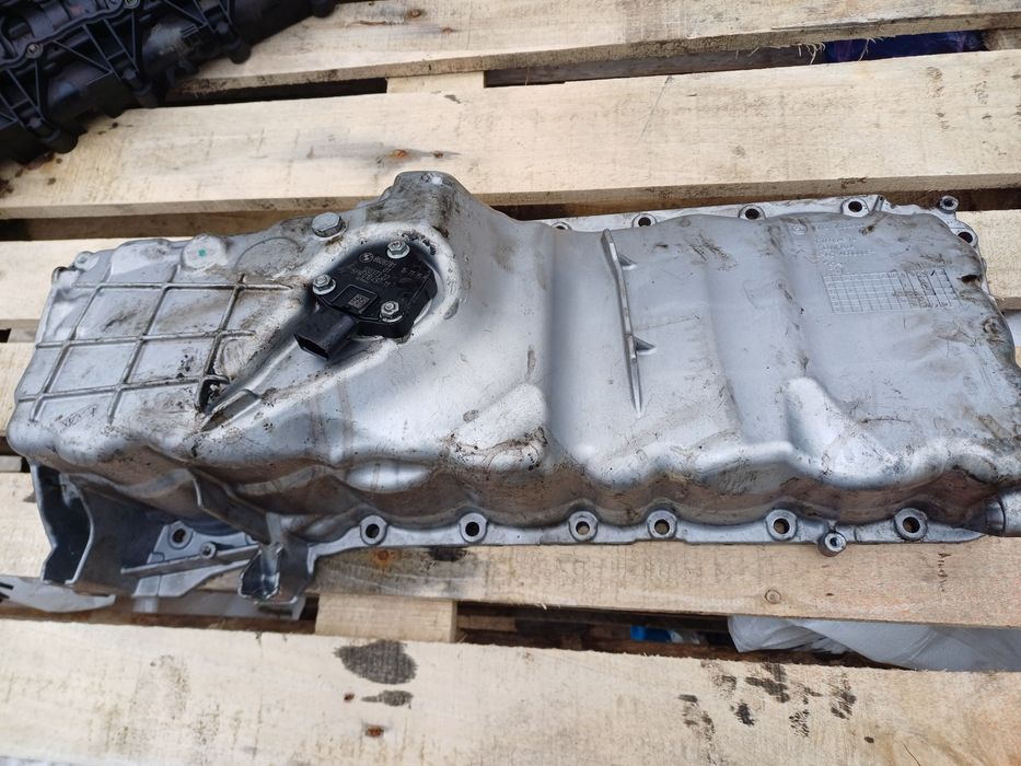 Baie de ulei bmw f15