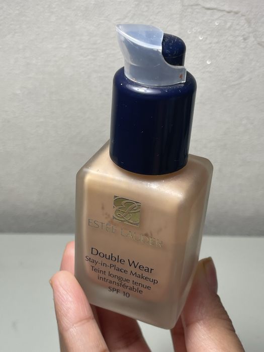 Estee lauder double wear 2c2