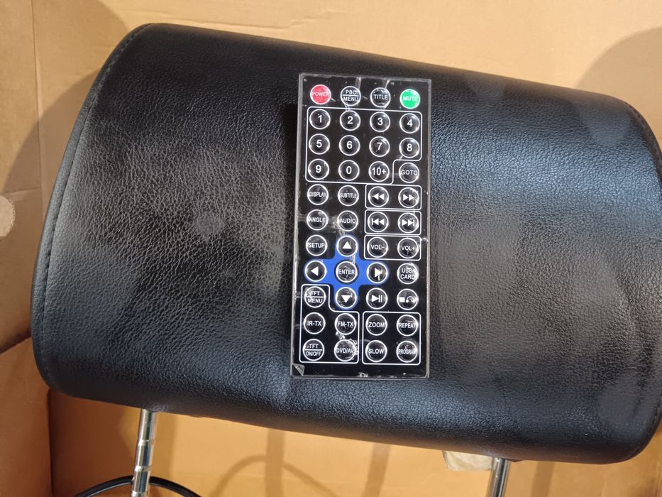 Tetiera/tetiere auto cu DVD , cu telecomanda