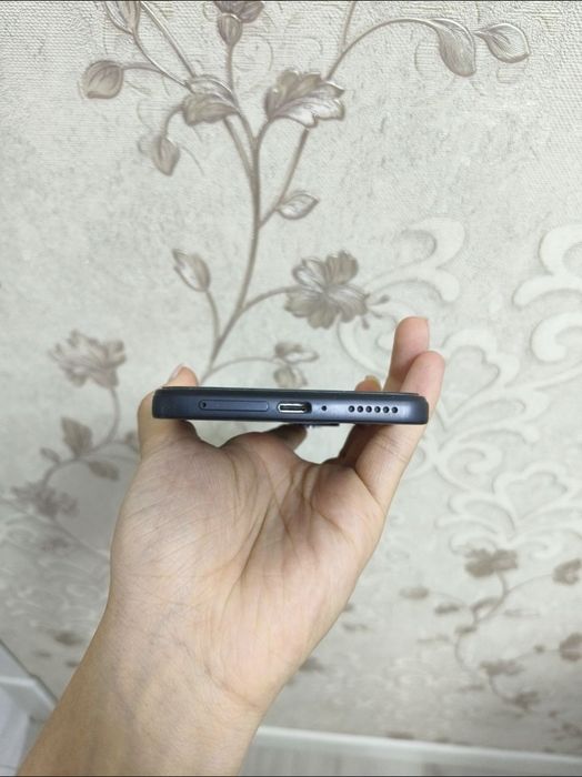 Redmi note 12 pro SROCHNO 8/256