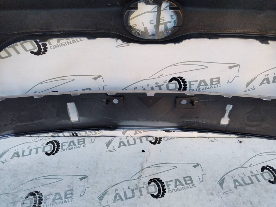 Bara fata Toyota Yaris Cross an 2020-2021-2022-2023-2024
