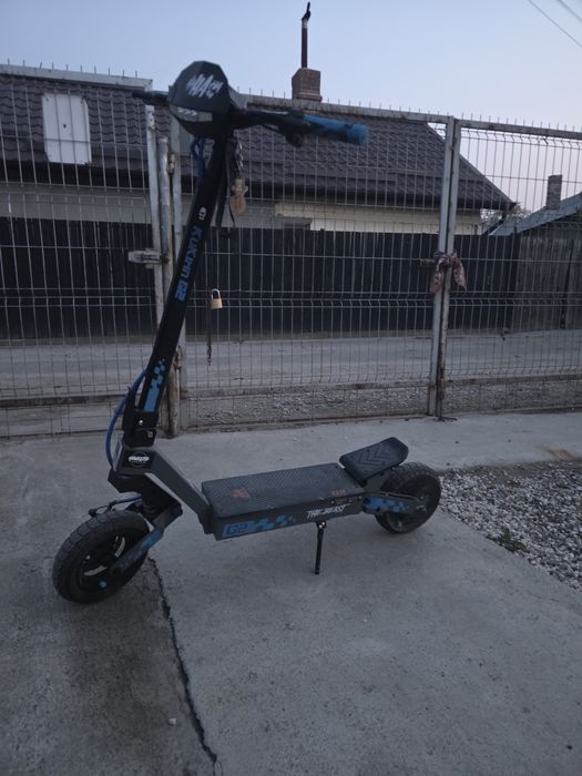 Kukirin G2 într o stare foarte bună
