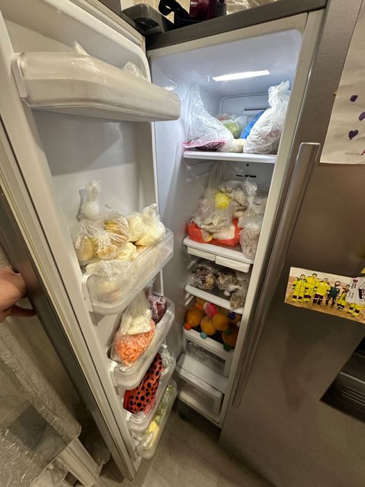 продам холодильник срочно