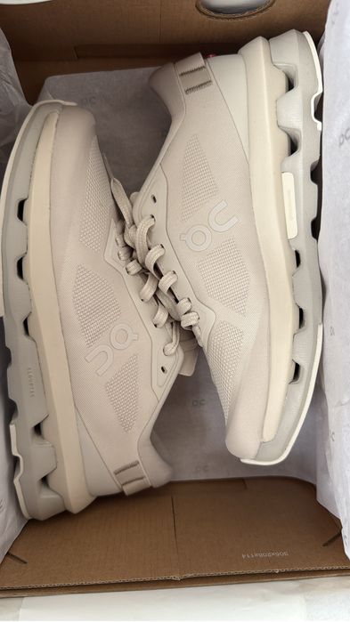 Кроссовки ON женские